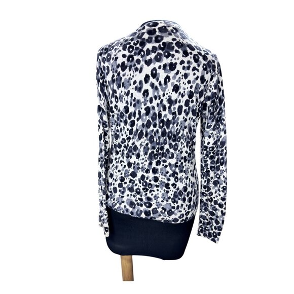 Ann Taylor Loft Black & White Leopard Print Button-Down Cardigan Sweater M 100% - Picture 3 of 11